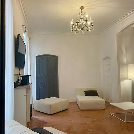 130 M2 à Proximité Et Cathédrale Appartement Ajaccio (Corsica)
