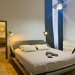 130 M2 A Proximite Et Cathedrale Ajaccio (Corsica)